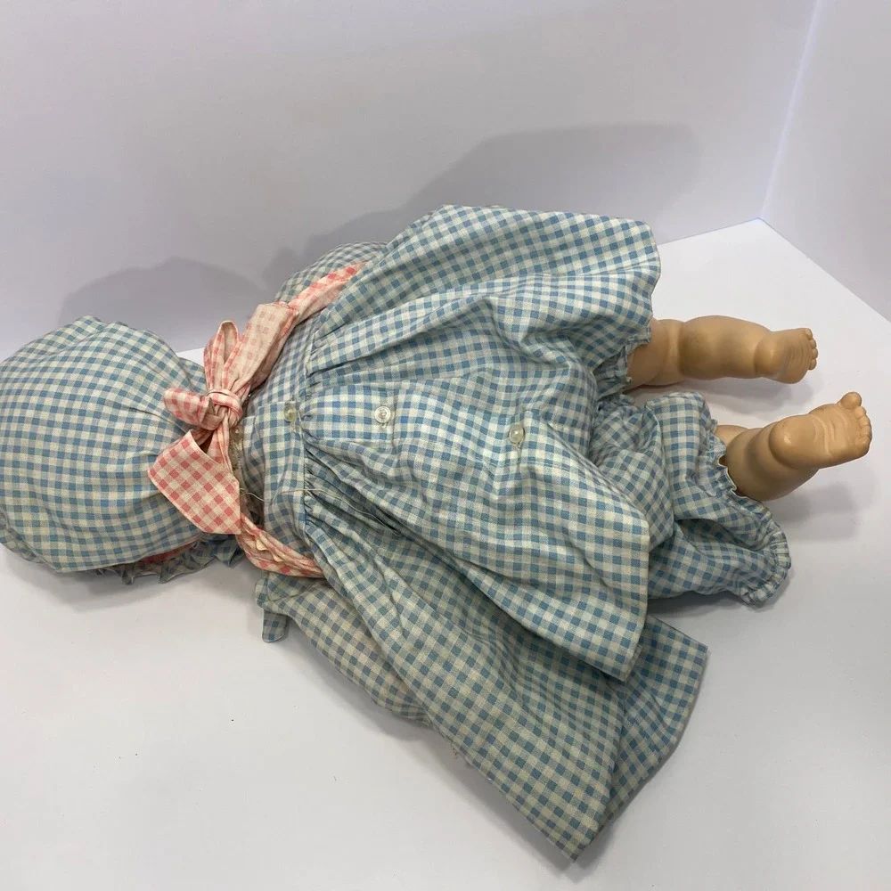 Madame Alexander Baby Lynn Doll 20